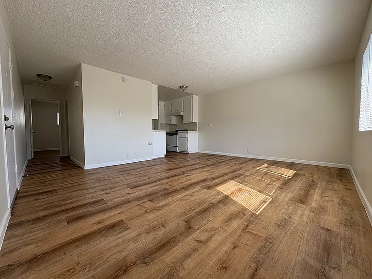 647 Olive Ave #8 — Photo 1