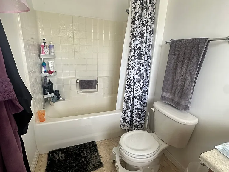3718 S Raphael Ct #B — Photo 27