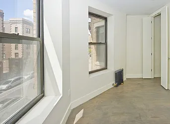 Rented by United Group