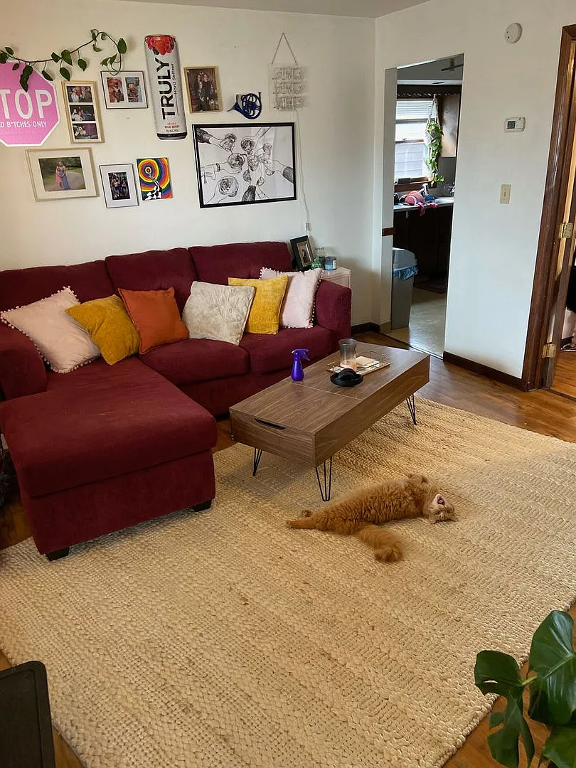 36 Grace — Photo 3