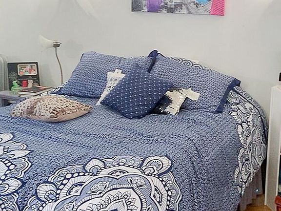 3rd image of 630.5 W Arlington Pl #11