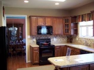 14612 Little Hawk Dr, Midlothian, VA 23114