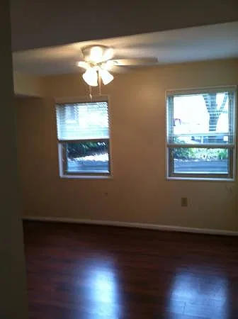 2 bed, 900 sqft, $2,100 — Photo 2