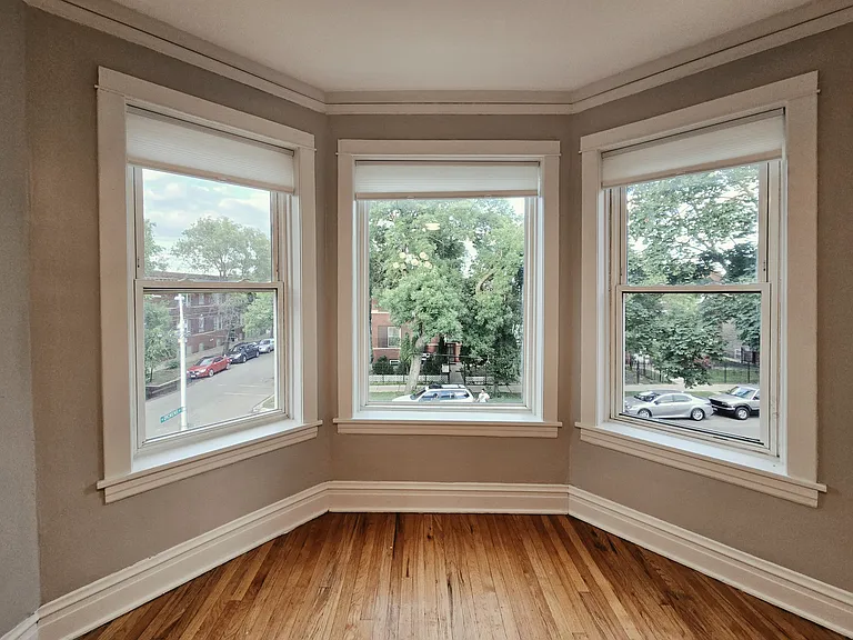 2056 N Keystone Ave #2 — Photo 7