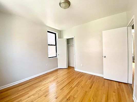 4th image of 610 W 163rd St APT 4A