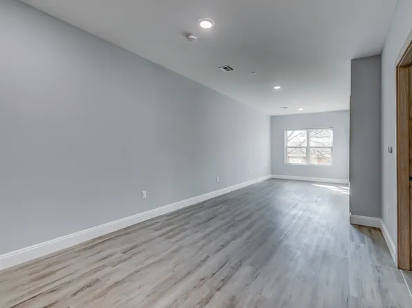 311 Sip Avenue image 48 of 61