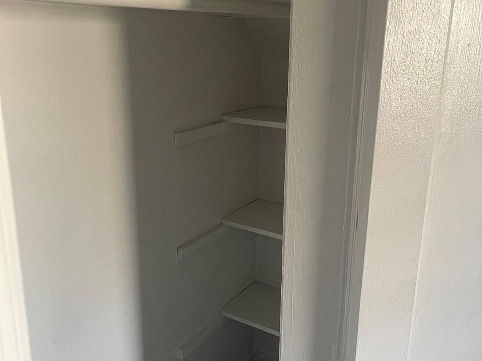 1st image of 120-34 200th St Floor 2