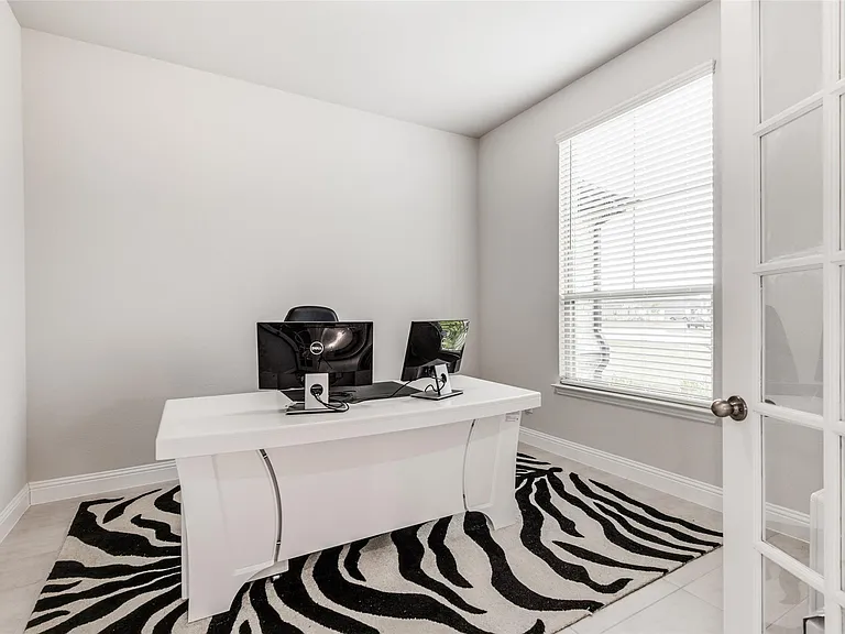 4013 Tamarack Ln — Photo 24