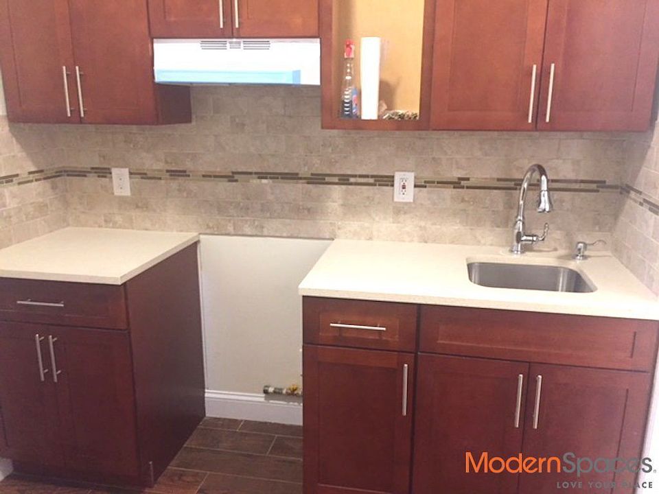 1st image of 3020 43rd St APT 1FR