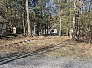 395 Dutch Run Oval, Flinton, PA 16640
