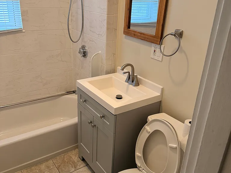 568 Washington St #35 — Photo 7