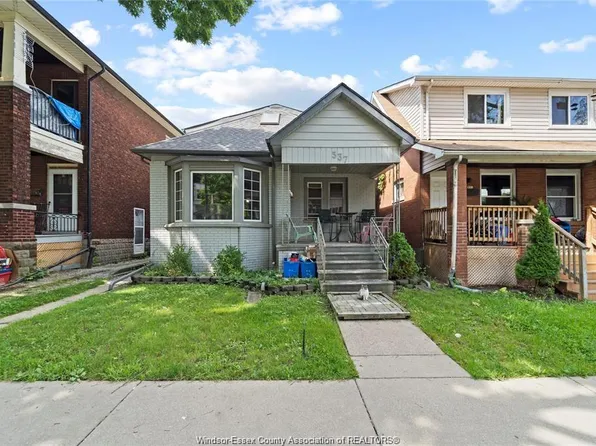 537 McEwan Ave, Windsor, ON N9B 2E7