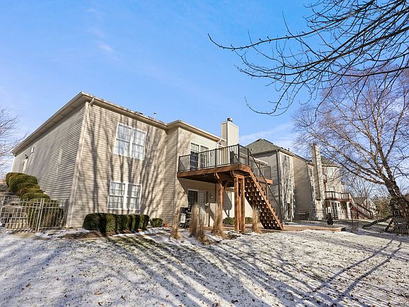 5th image of 226 Glenbrook Ct