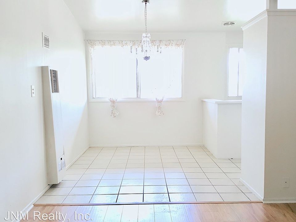 1st image of 6019 Cahuenga Blvd APT 5
