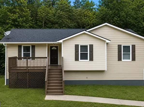 6839 Silver Maple Dr, Rex, GA 30273