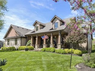 9180 Shorewood Dr, De Soto, KS 66018