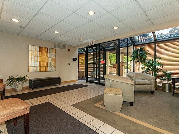 2nd image of 160 Fox Hollow Dr APT 205