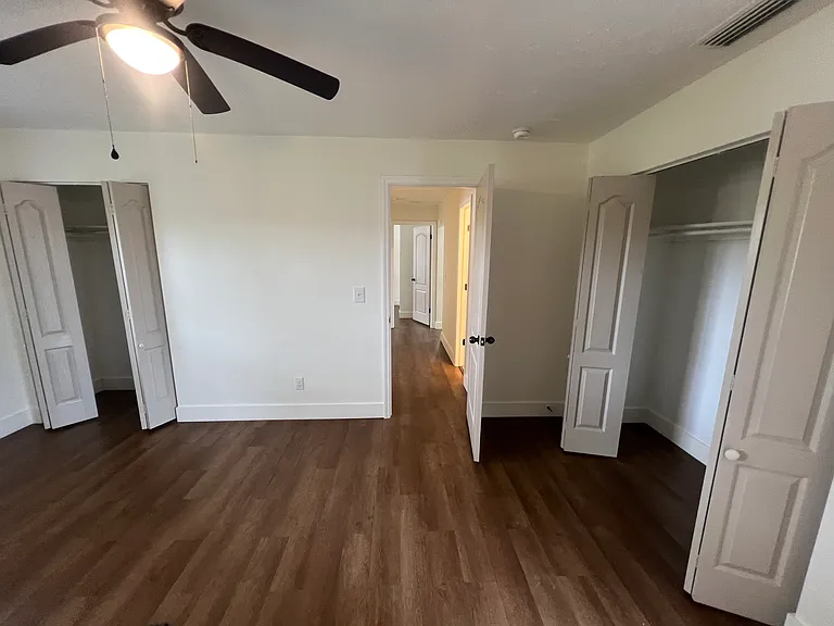 4614 E Seneca Ave — Photo 24