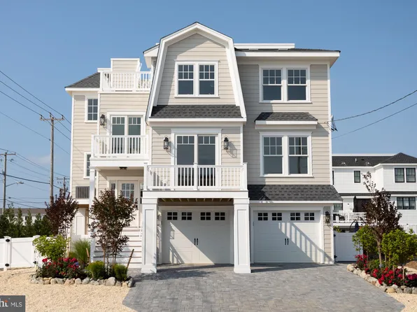 102 N 2nd St, Beach Haven, NJ 08008
