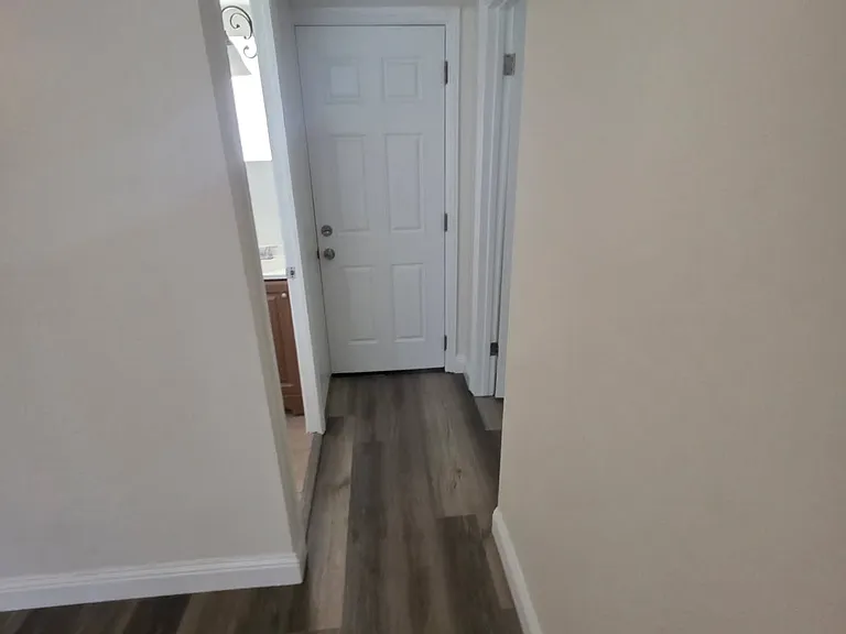 302 Maple Ave #300 — Photo 8