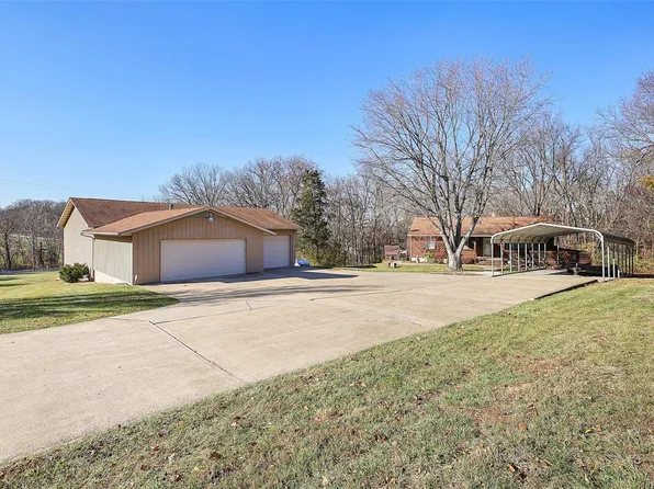 4178 Holt Rd, Wentzville, MO 63385