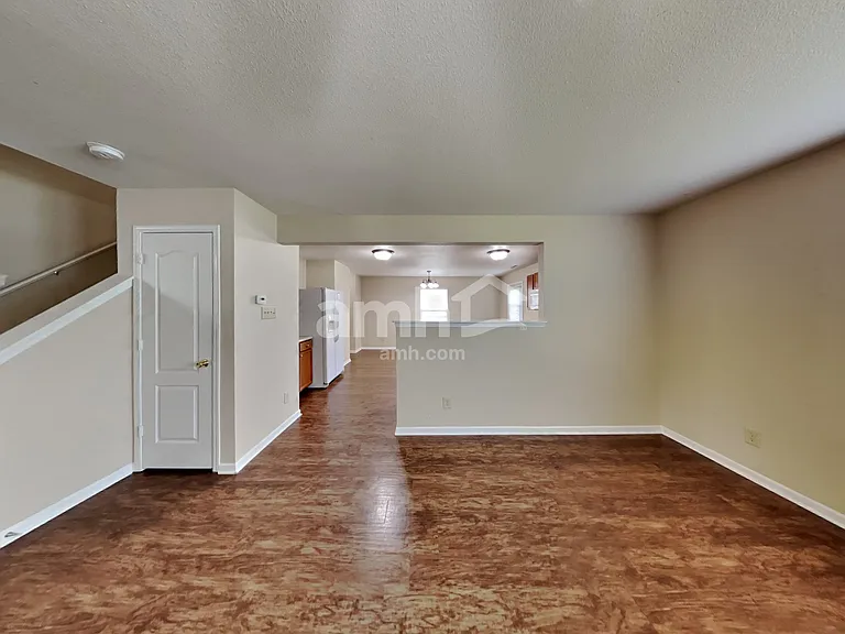 8465 Wanda Lake Dr — Photo 6