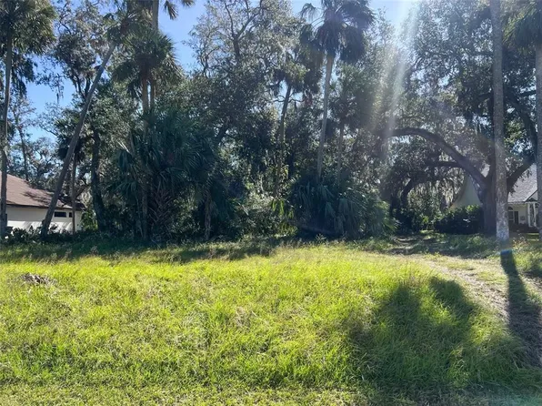 23 Maple St #5, Flagler Beach, FL 32136