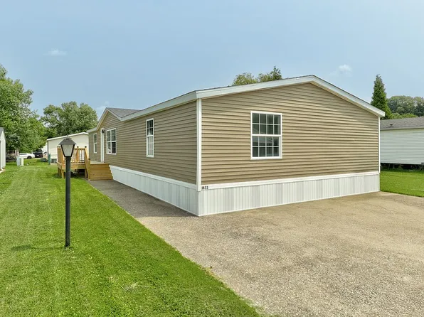 1833 Badger Dr, Evansville, IN 47720