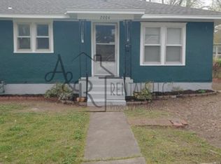 2004 S Locust St, Pittsburg, KS 66762