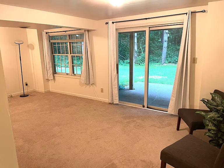 7318 Vic Ct — Photo 13
