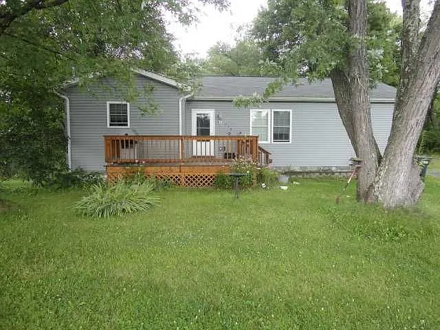 770 N Liberty Rd photo 1