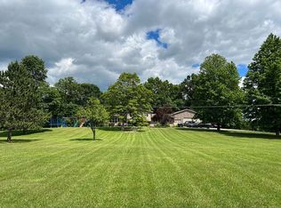 5639 State Route 212 NE, Mineral City, OH 44656