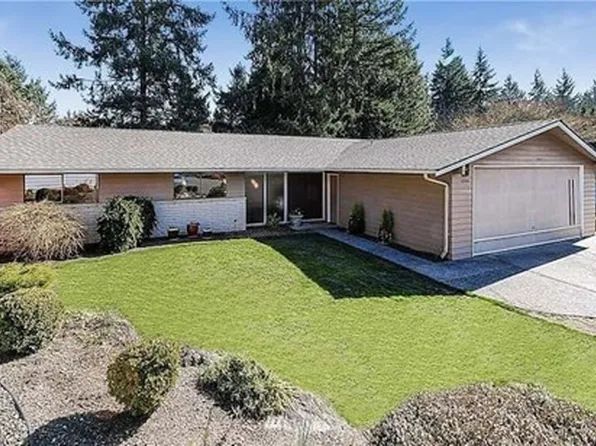 16516 NE 1st St, Bellevue, WA 98008