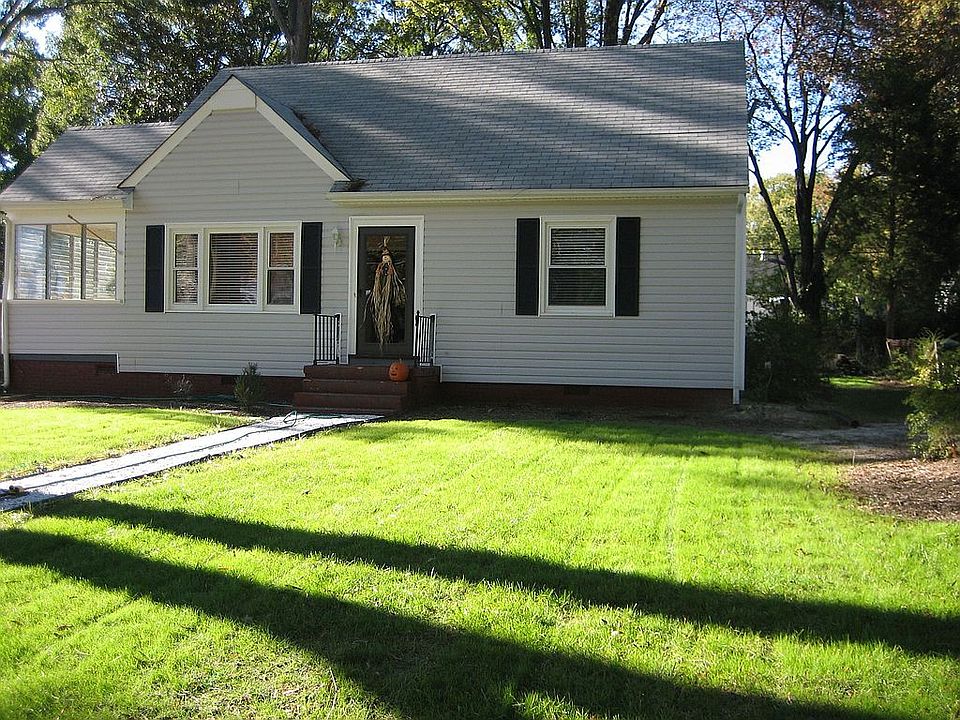 1st image of 1310 Beverly Dr