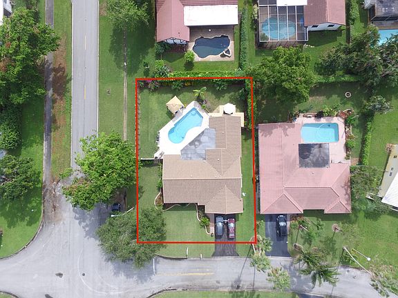 2nd image of 8442 NW 11th St