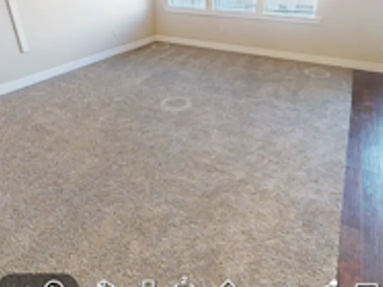 246 E Bridgewater Ln — Photo 3