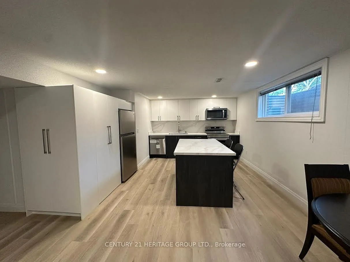 1 bed, $2,000 — Photo 2