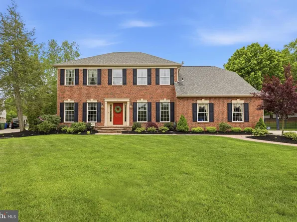 6 Blake Ct, Sewell, NJ 08080