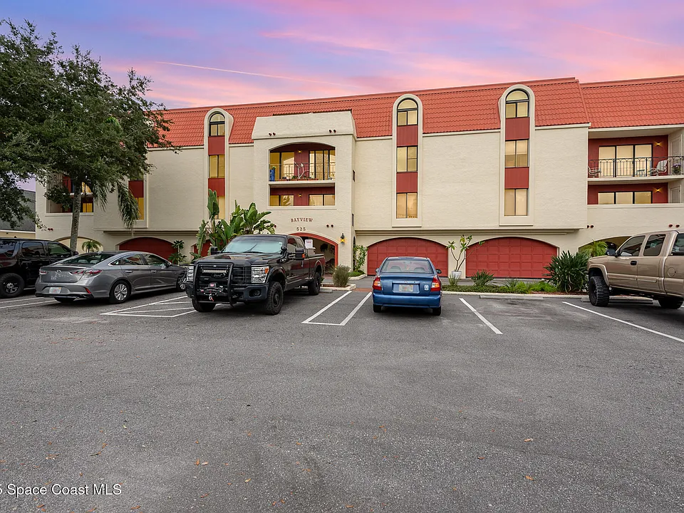 525 Indian River Ave SE #303