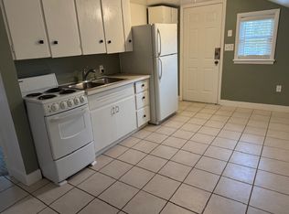 26 S 1st St APT 4, Cedar Springs, MI 49319