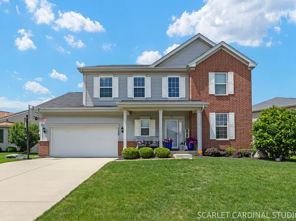 1128 Kingsmill Dr, Algonquin, IL 60102