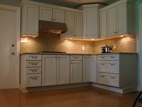 4th image of 8201 Chesterfield Dr