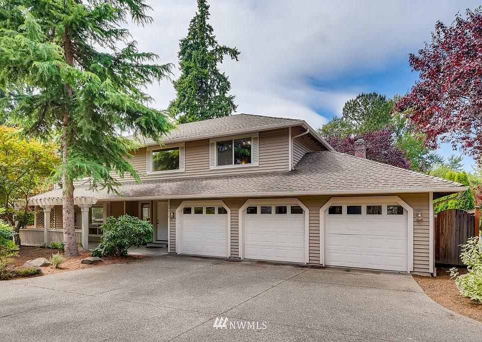 1st image of 8013 NE 147th Ln