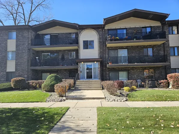 13526 Lawler Ave APT 28, Crestwood, IL 60418
