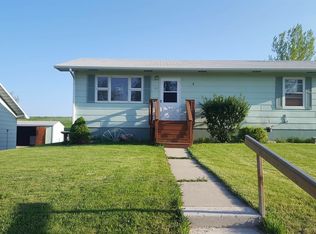 611 Fillmore St, Whitewood, SD 57793