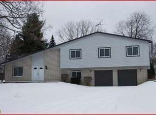 11445 Mart Rd, Whitmore Lake, MI 48189