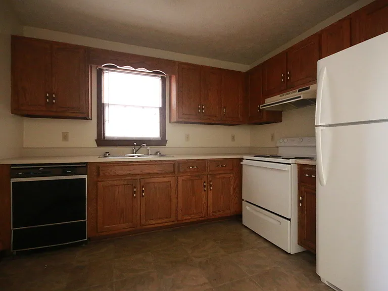 129 Williamson St SW — Photo 11