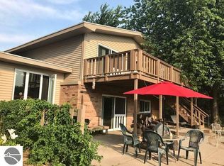 3962 Vista Park, Traverse City, MI 49684