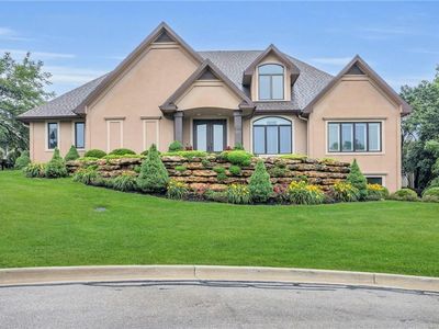 5204 Deer Run Ct, Lawrence, KS, 66049