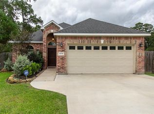10736 Twin Oak Dr, Conroe, TX 77385